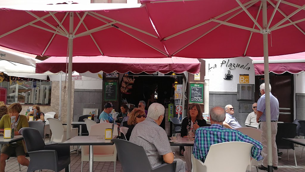 CAFETERIA LA PLAZUELA — Ambiente