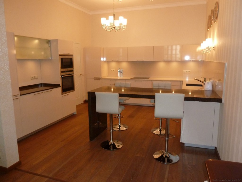 Grupo Hecho a Mano Pineda de Mar