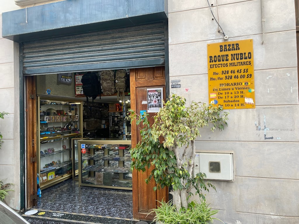 Bazar Roque Nublo Efectos Militares