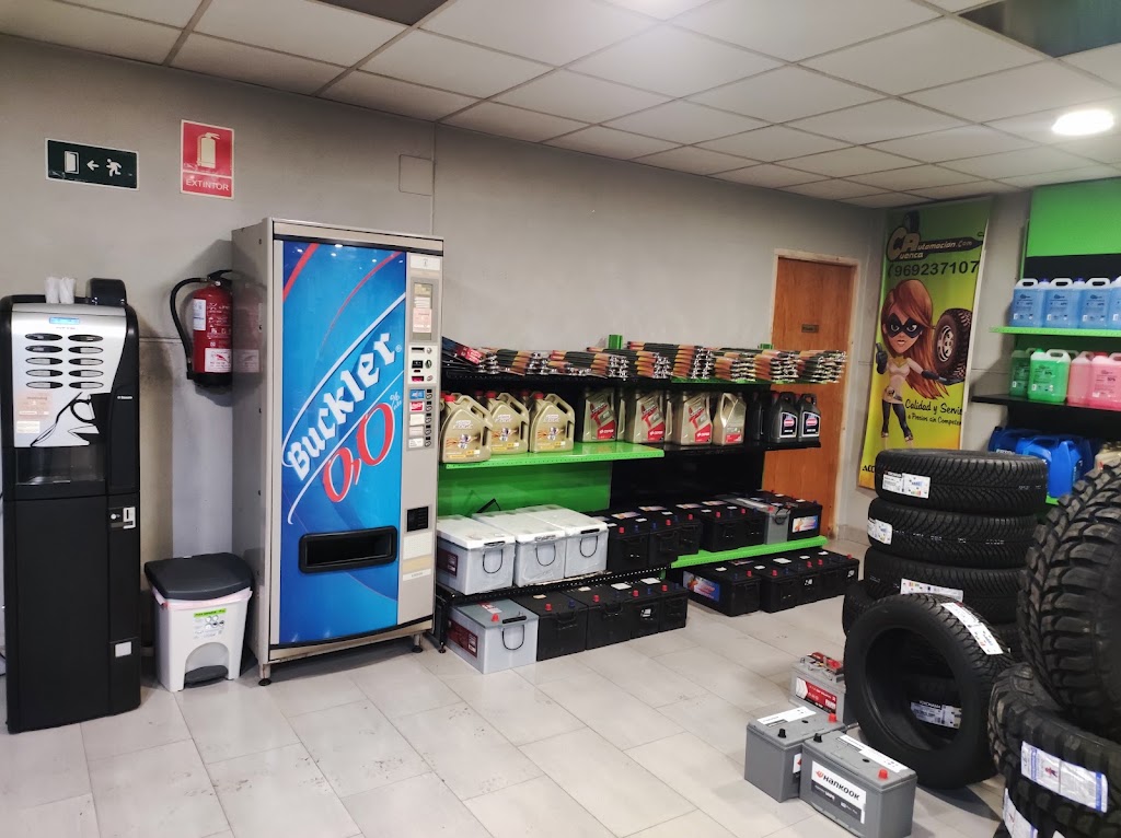 Accesorios Automocion Cuenca S L — Interior