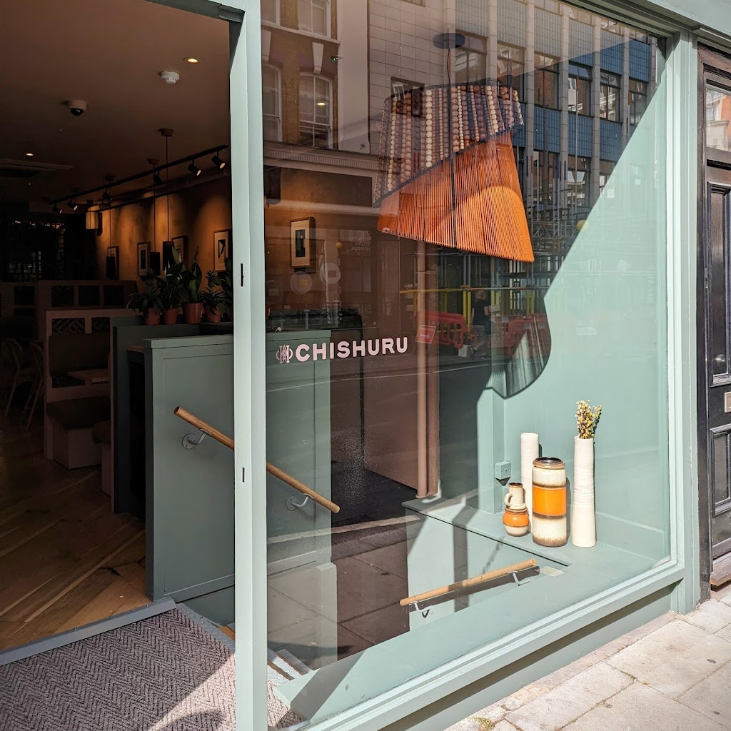 Chishuru in London