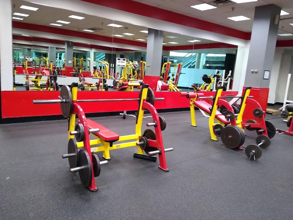  24Seven Family Fitness & Tanning Centers