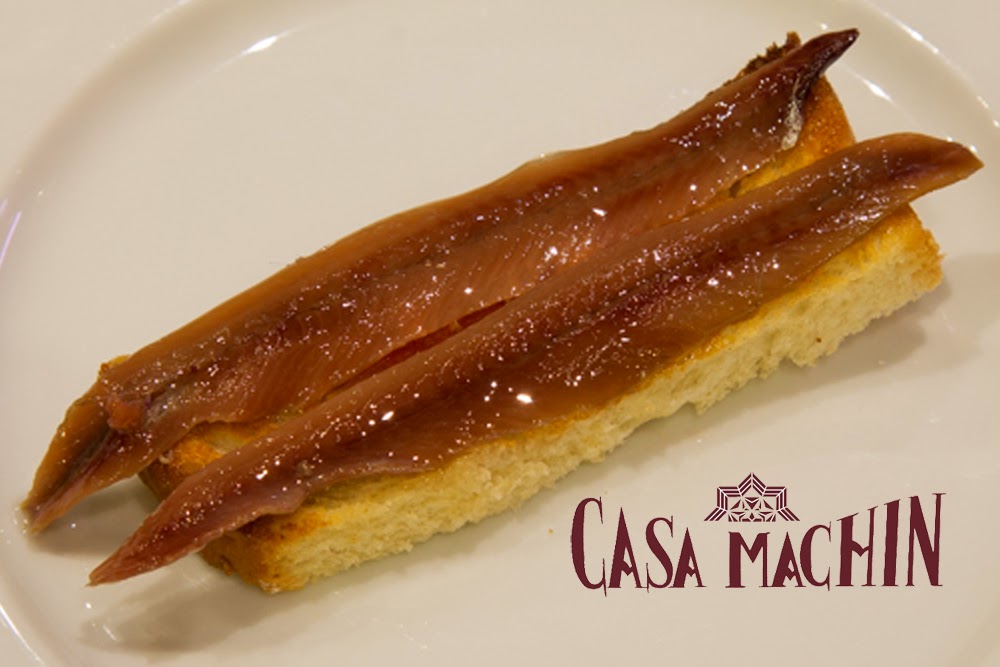Casa Machin — Comida y bebida