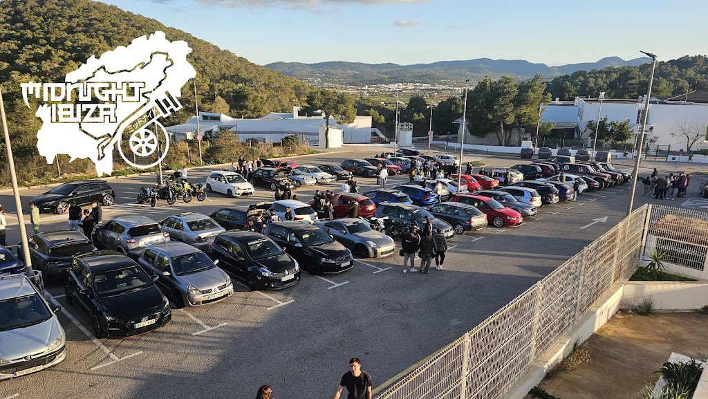 Parking Can Coix — Estacionamiento