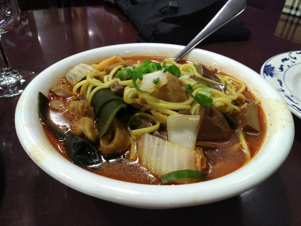 Restaurant When Zhou — Sopa