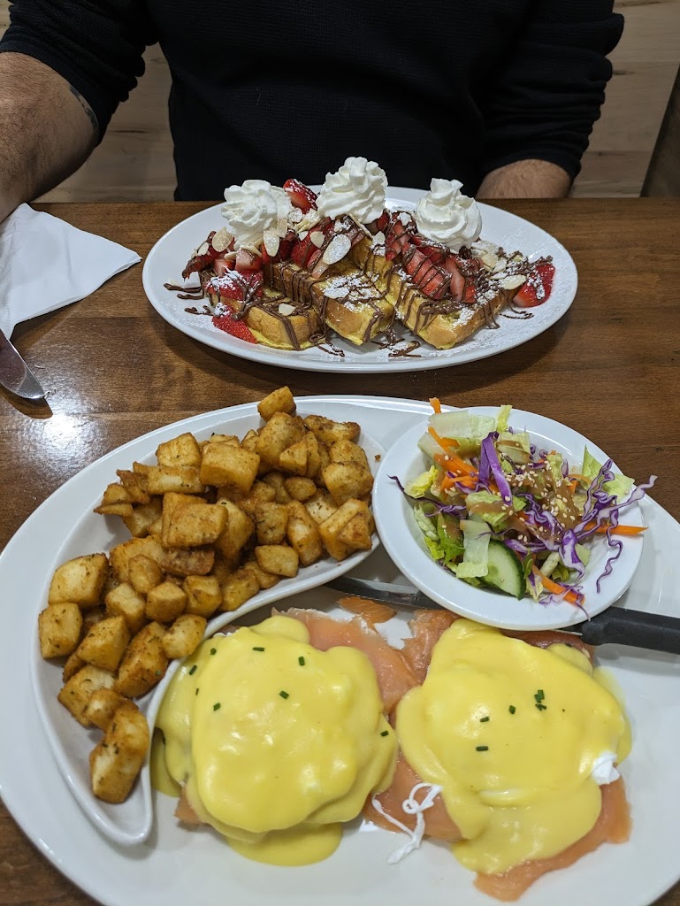 Eggs Benedict