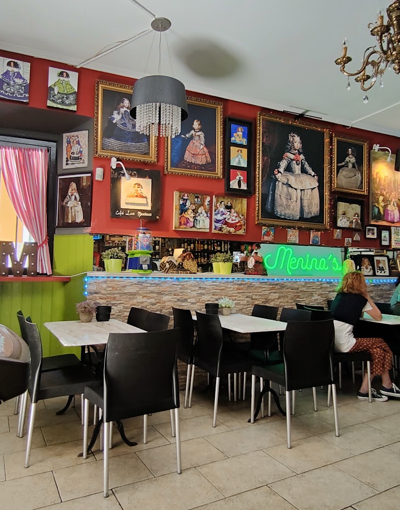 Cafe Las Meninas