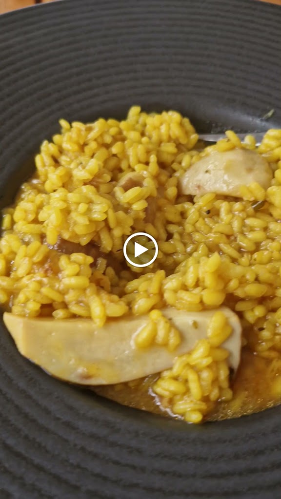 La Cantina del Muelle — Videos