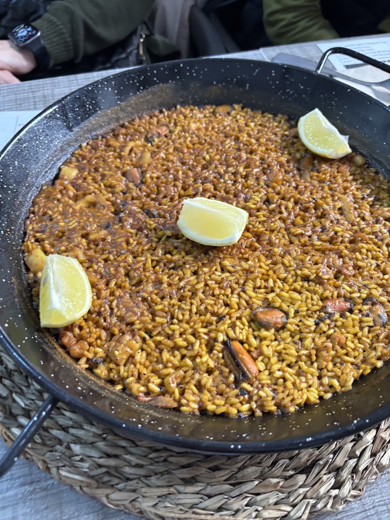 Principe Cafe Bar Cerveceria — Paella