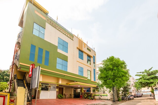 Oyo Flagship 75817 Ahvanam Guest House