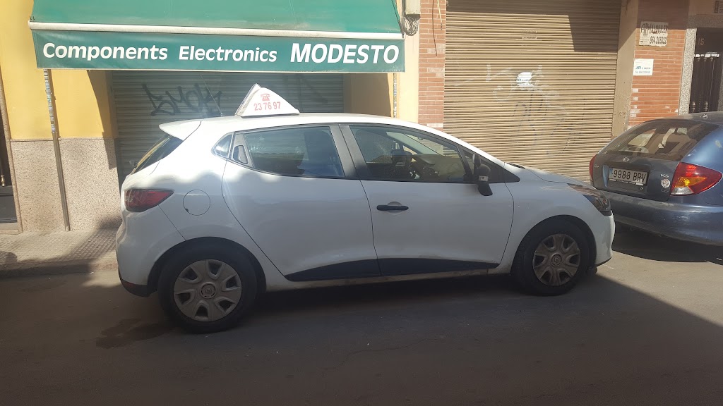 Autoescuela Castello — Automovil