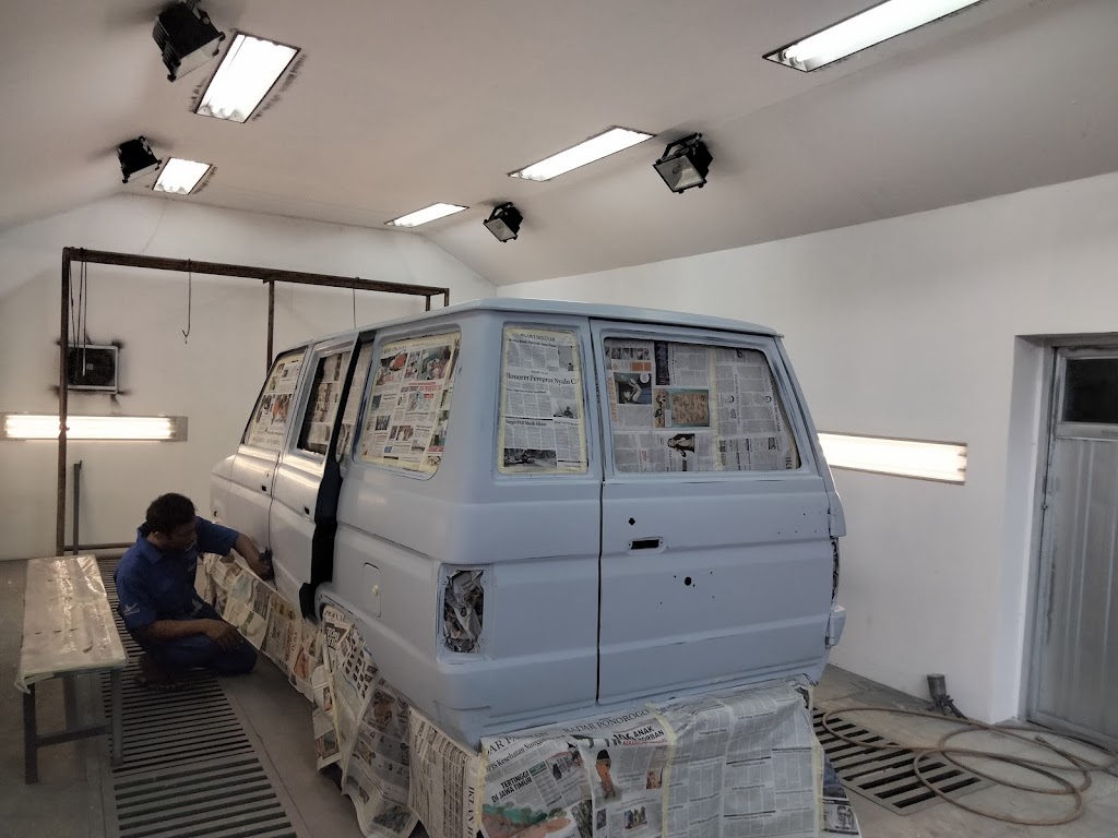 Auto Karya Mandiri Paint & Body Repair