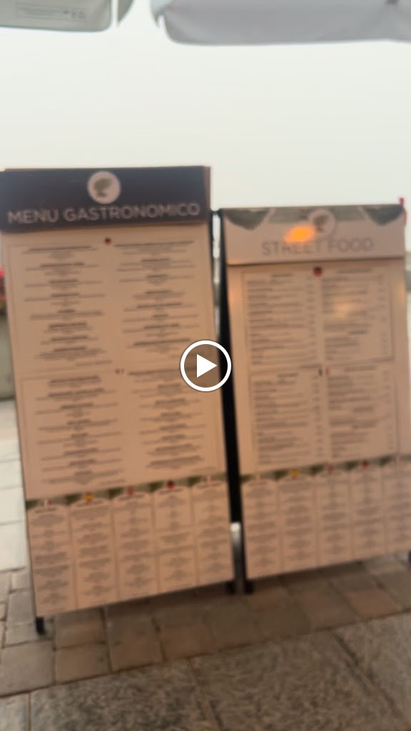 Restaurante Mama Gastro Adventure — Videos