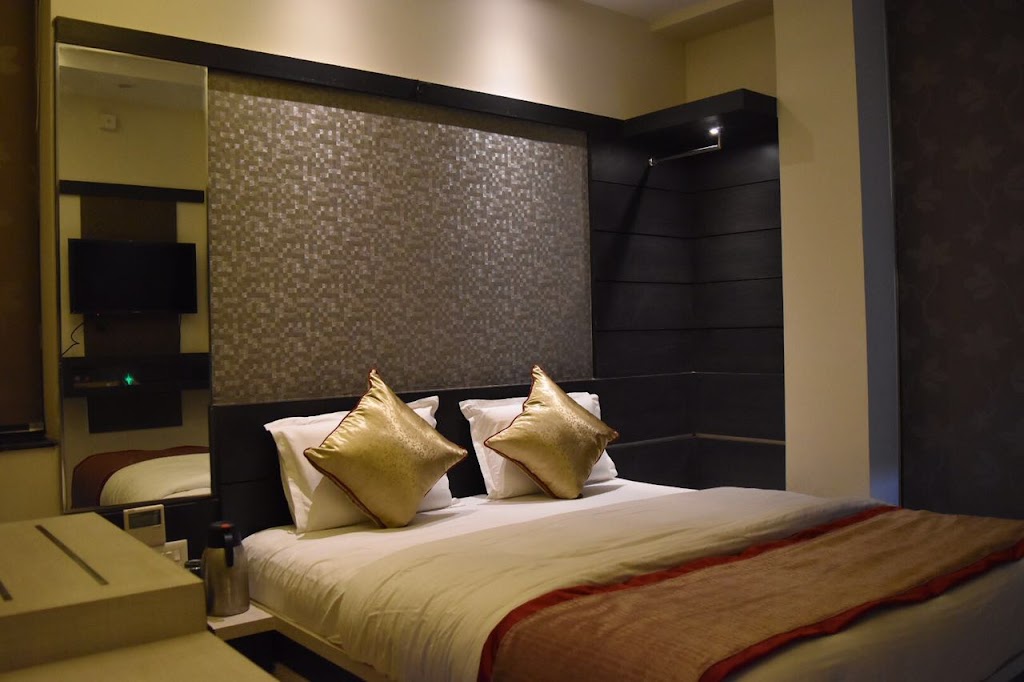 The Geeta Hotel