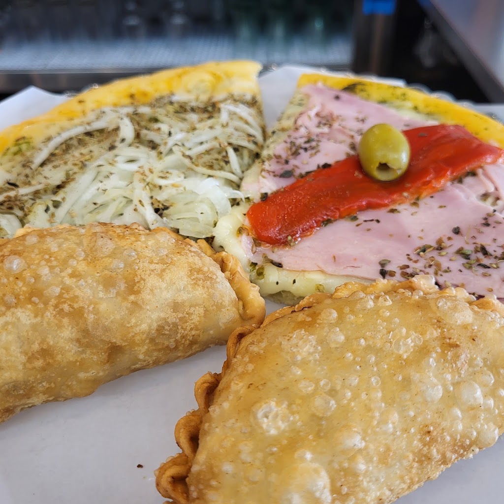 Cafeteria Punt de Trobada — Comida y bebida