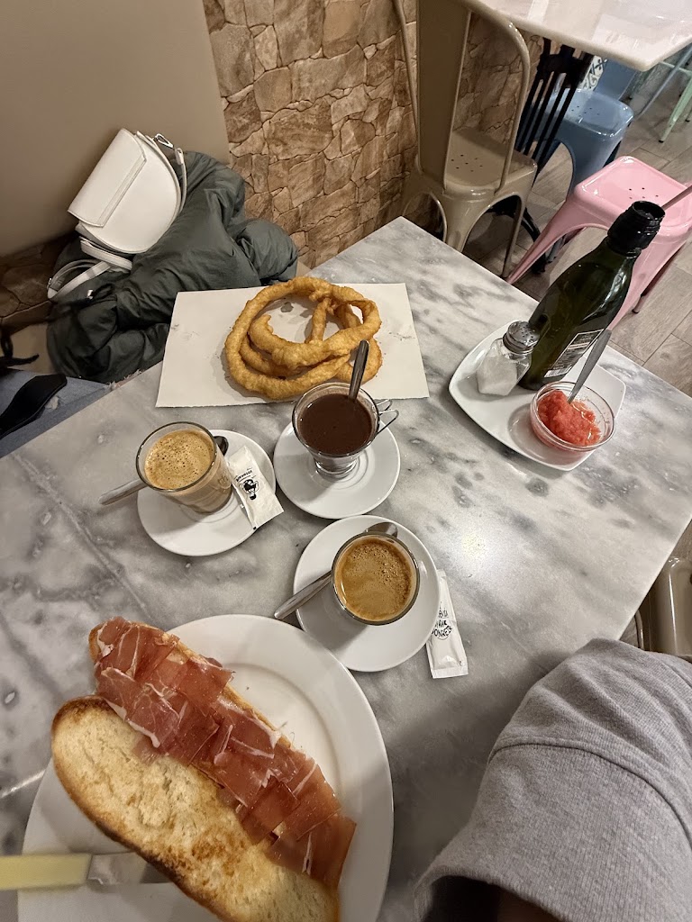 Bar - Cafeteria - Churreria La Rueda — Mas recientes