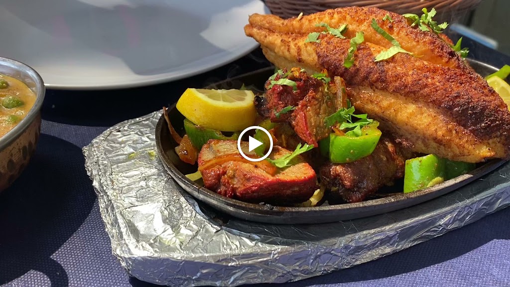 Saffron Desi — Comida y bebida
