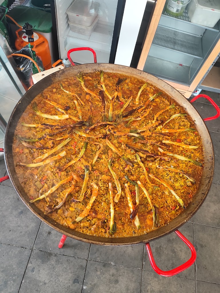 Bar terraza Sant Boia — Comida y bebida