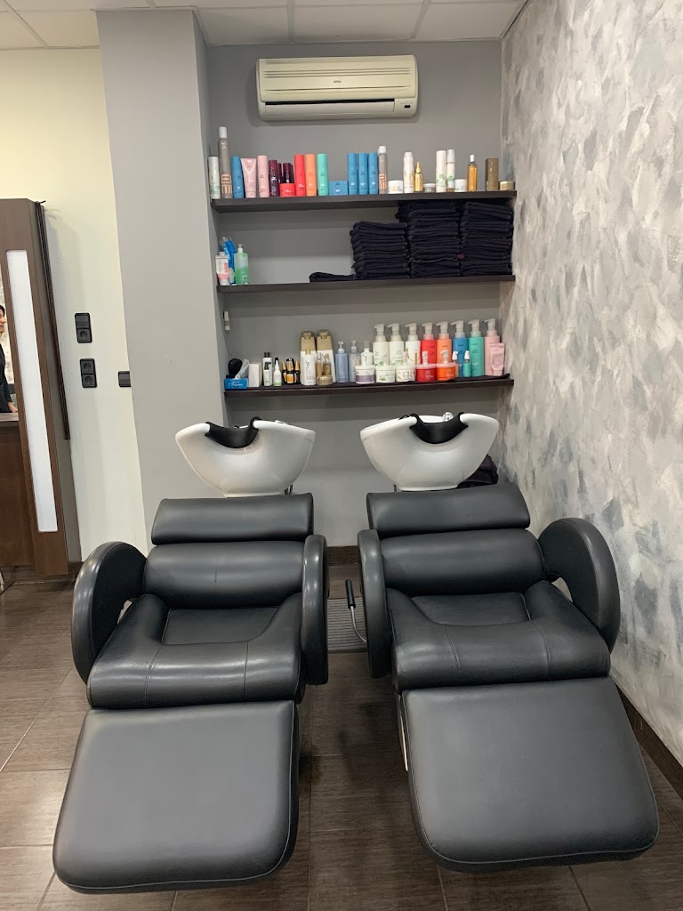 Sanchis peluqueria y estetica — Del propietario