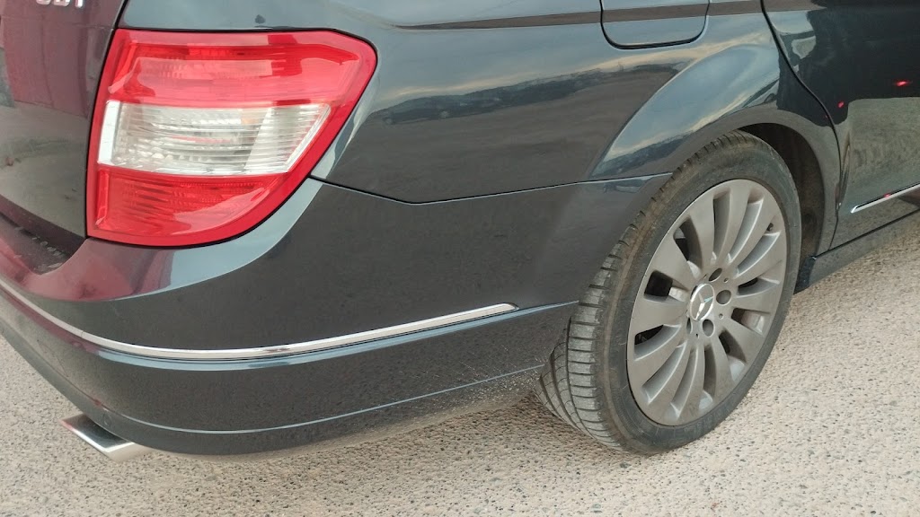 Beecar Chapa Y Pintura