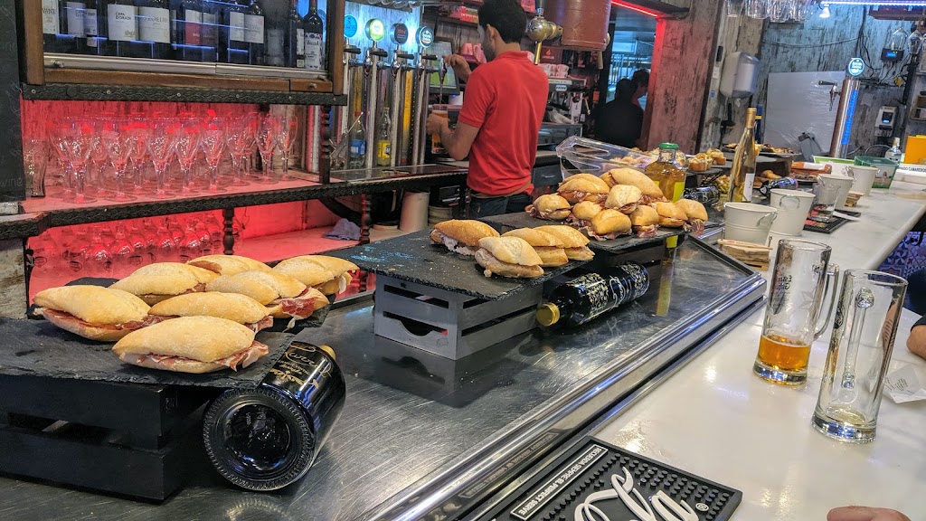 New Scala — Comida y bebida