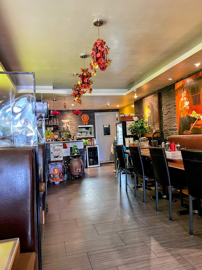 Pho Xua