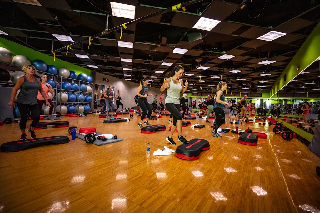  Henry Ford Genesys Health Club