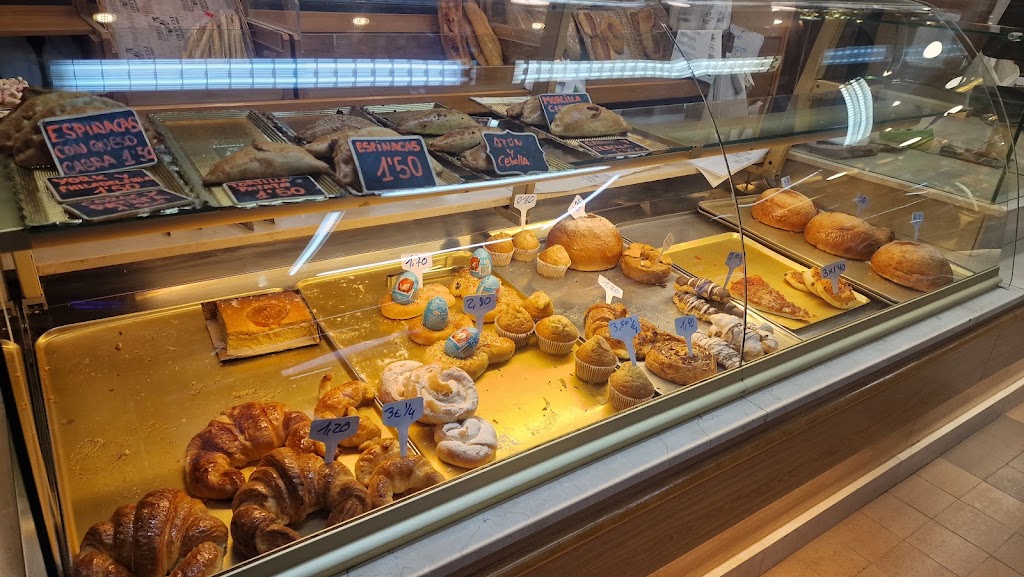 Horno Pasteleria Pizarro — Ambiente
