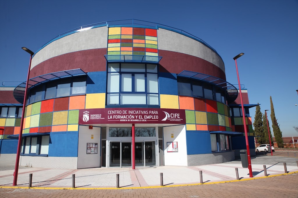 CIFE - Centro de Iniciativas para la Formacion y el Empleo