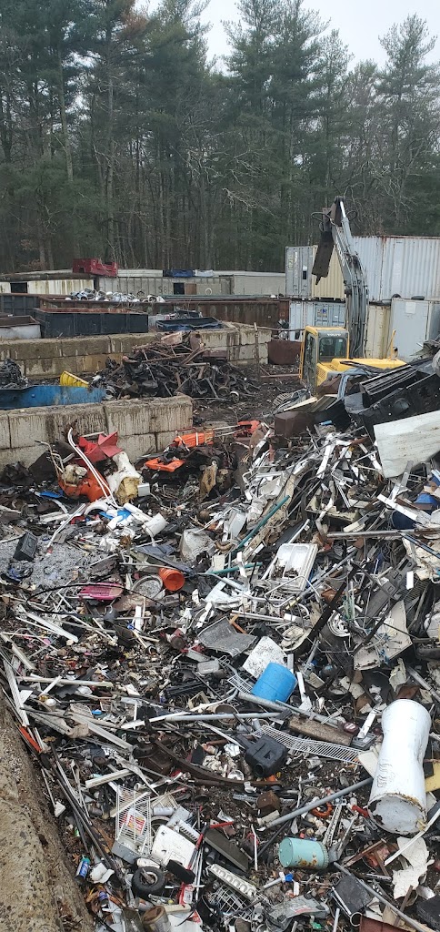 Leveille's Auto Recycling