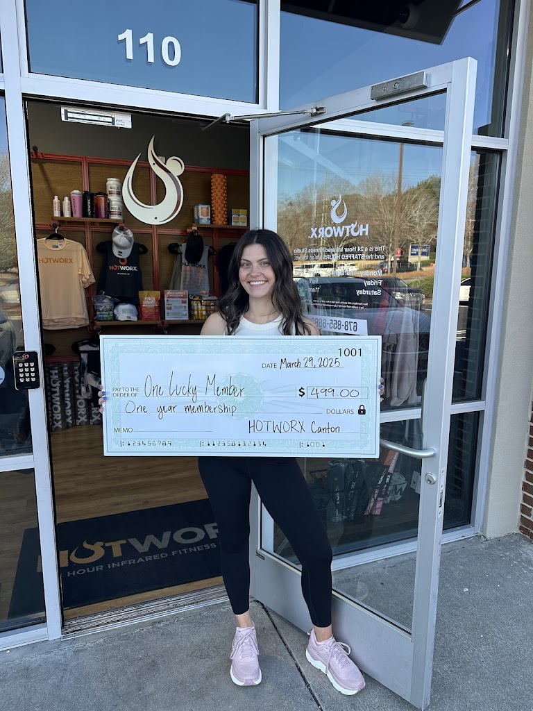  HOTWORX - Canton, GA - Riverstone