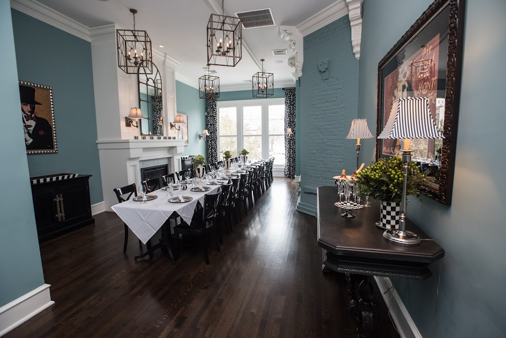  Buckley's Restaurant & Bar