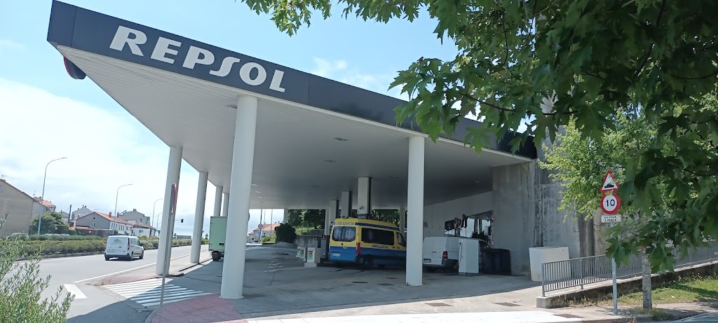 Estacion de Servicio Repsol — Estacion de servicio