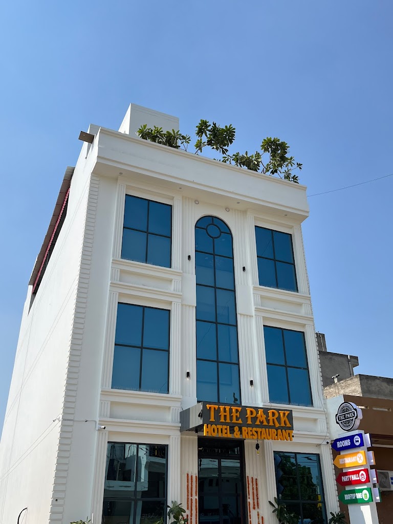 The Park Hotel And Restaurant