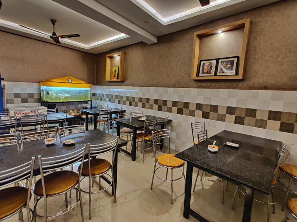 Harikrishnans Vegetarian Restaurant
