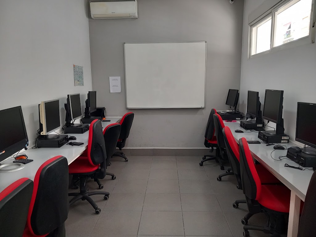 Autoescuela Estudios Viales Avanzados