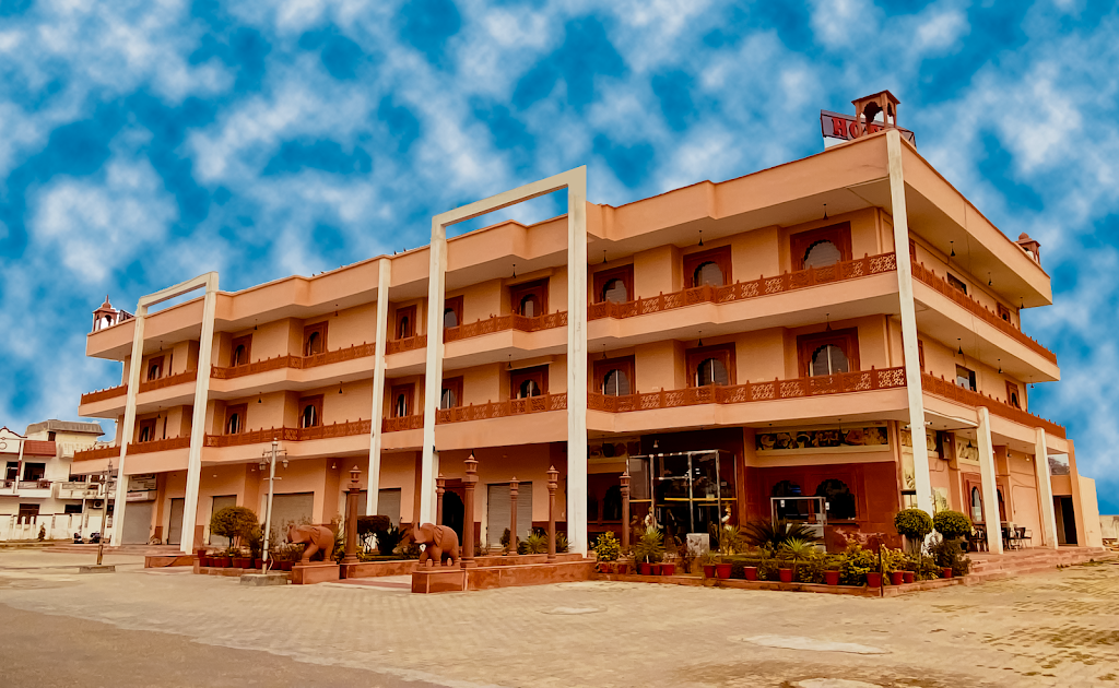 Collection O Hotel Chandralok