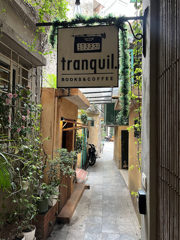 Tranquil - Review Trải nghiệm dịch vụ tại Tranquil Books & Coffee