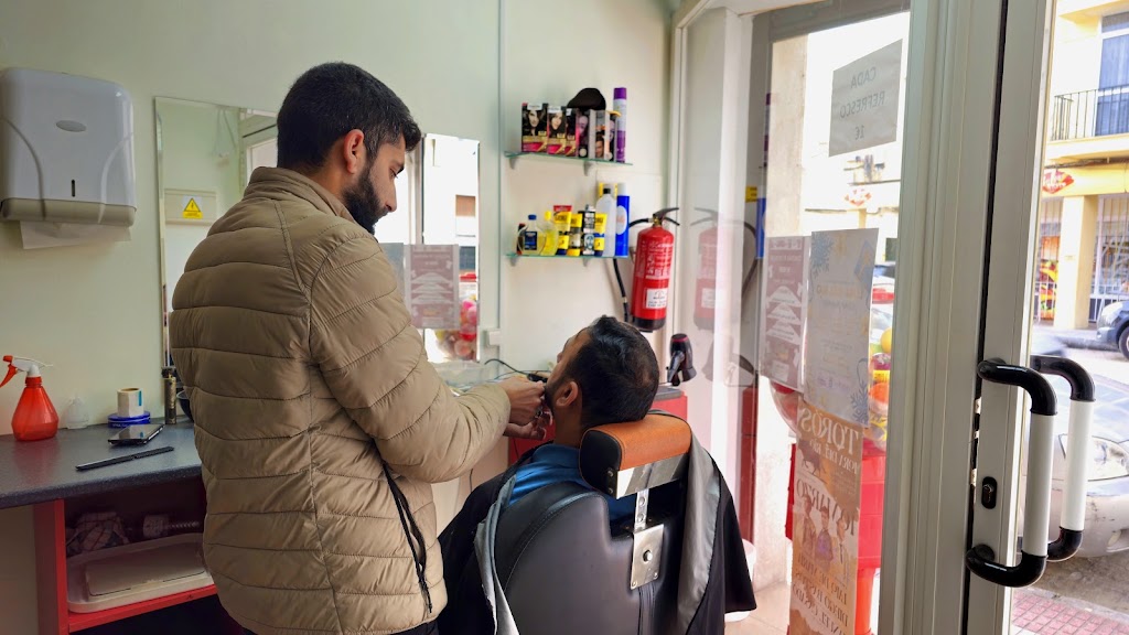 Malik Peluqueria — Peinado