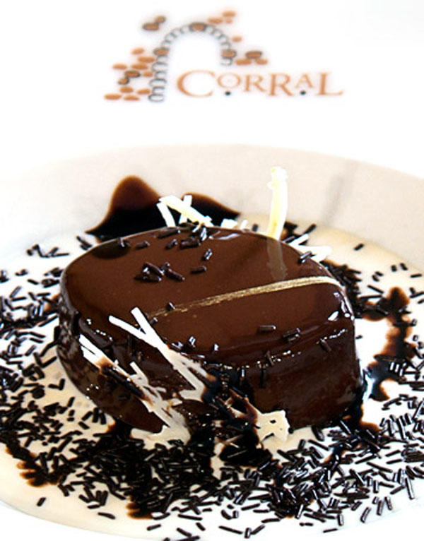 Restaurante Corral — Comida y bebida