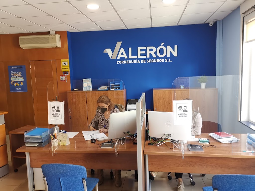 Seguros Valeron — Interior