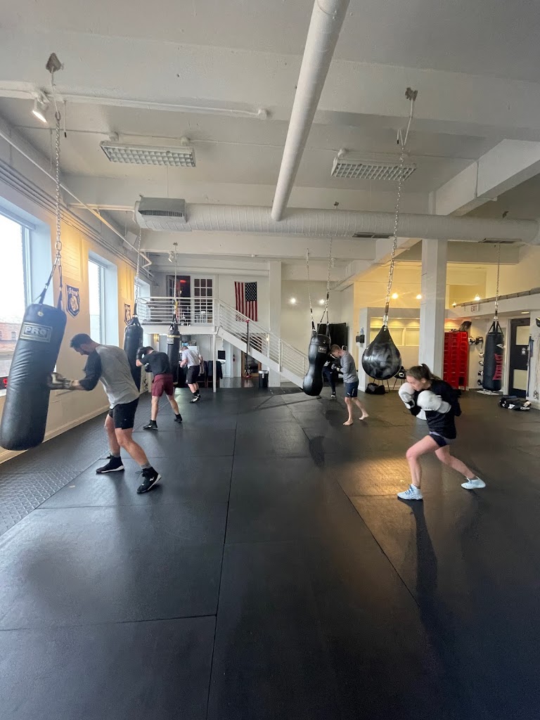  Johnny's Boxing & Fitness