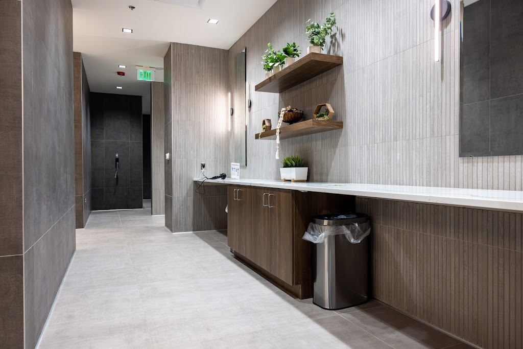  Powerhouse Gym Partridge Creek Mall