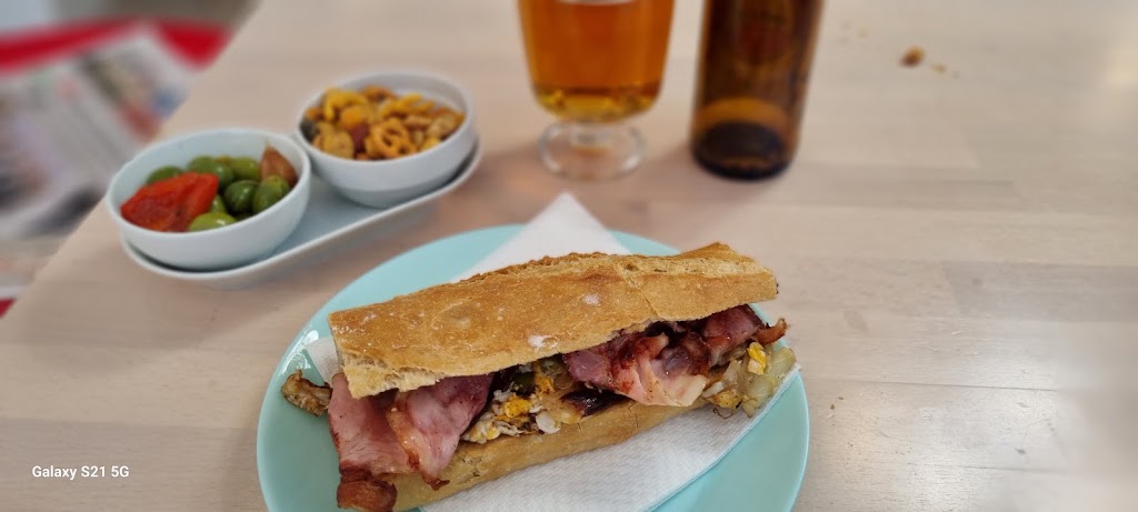 Restaurarse — Comida y bebida