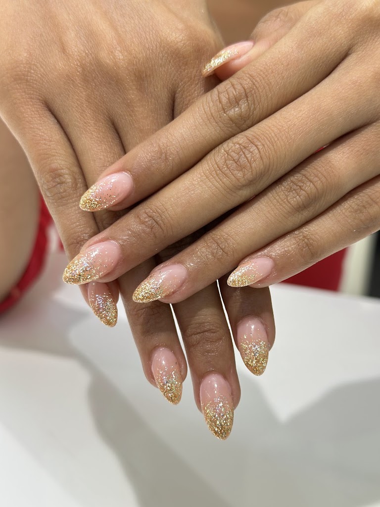 House Of Beauty Women S Salon Latur