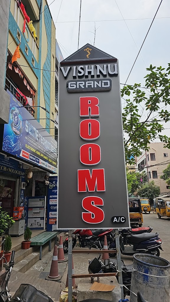 Vishnu Grand Hotel