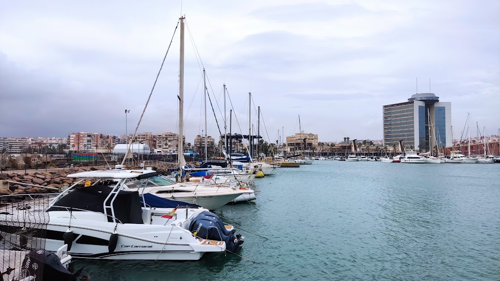 Puerto Deportivo Noray