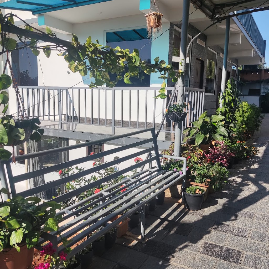 Rajamaly Tourist Home