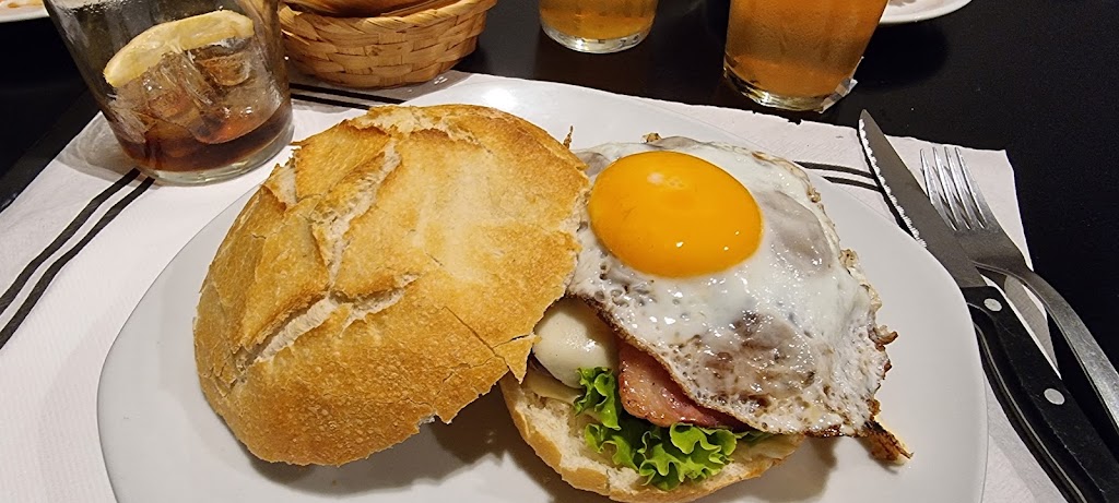 Novak — Comida y bebida