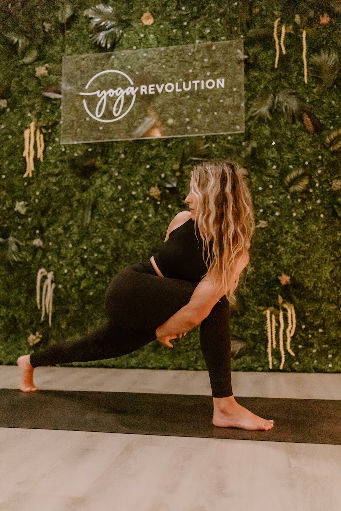  Yoga Revolution CLE